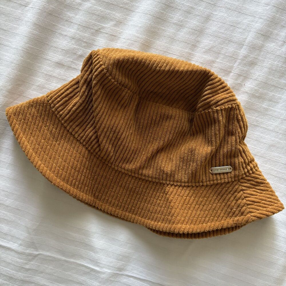 Steve Madden Bucket Hat